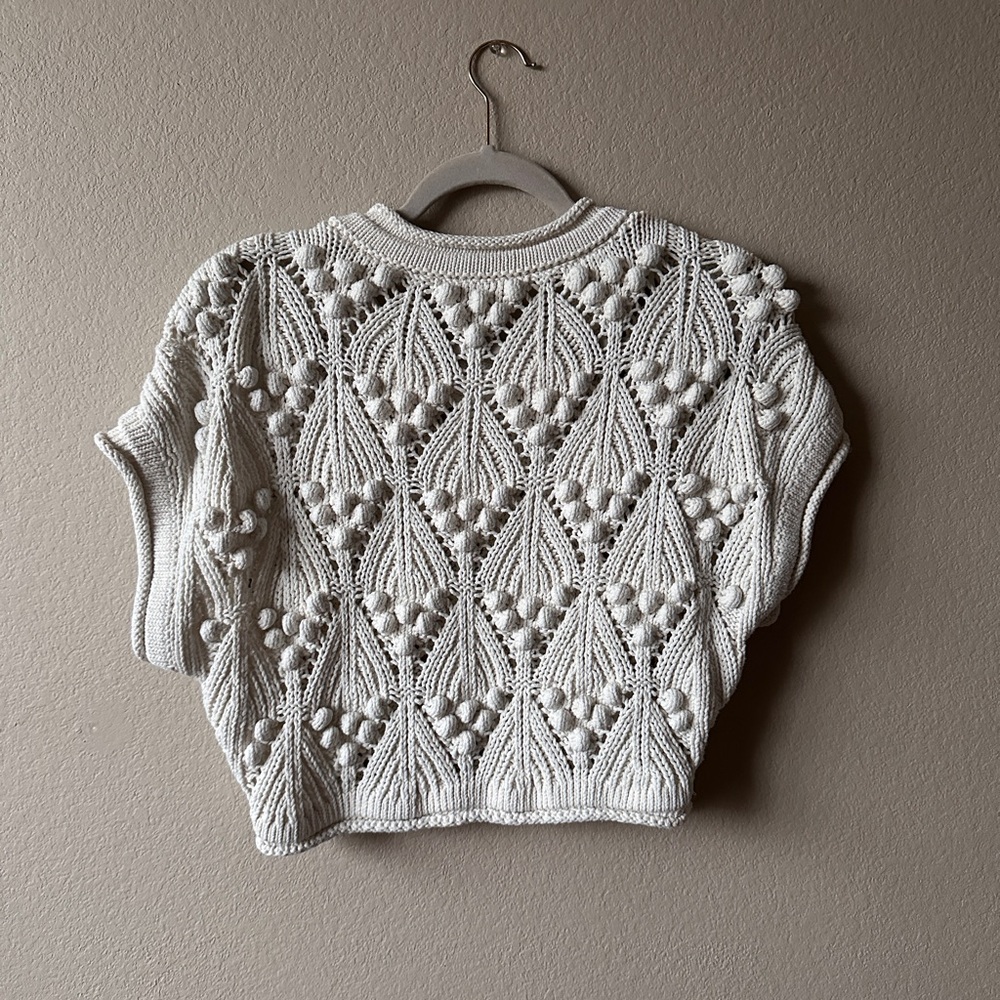 ZARA White Knit Short Sleeve Sweater - Picture 2 of 2